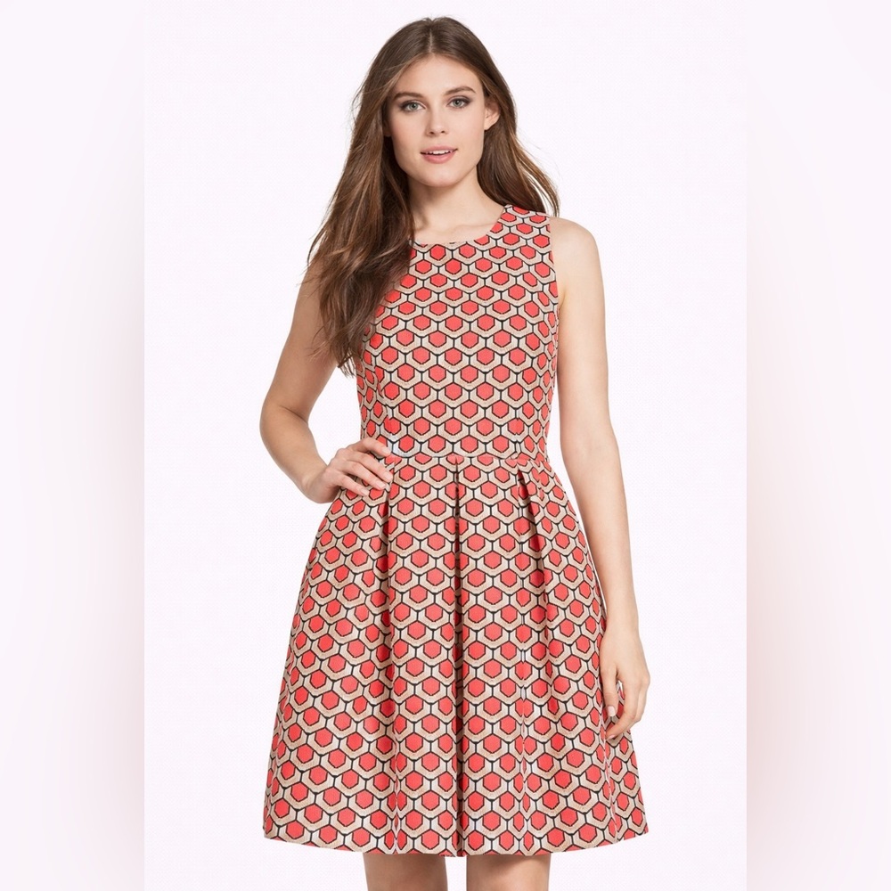 Women's Trina Turk Doly Fit and Flare Dress Size 0 Pink Coral Beige